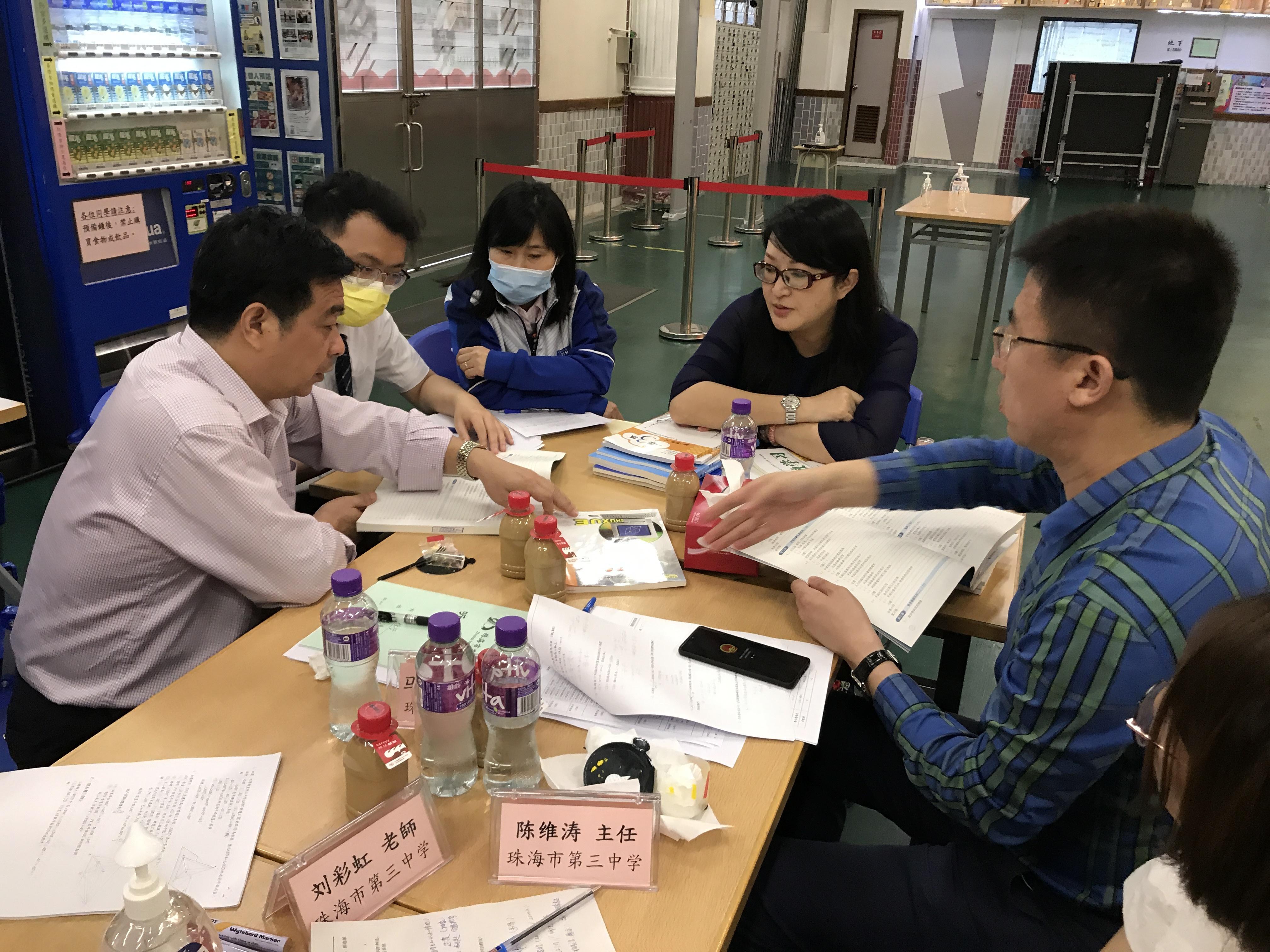 2025澳门正版免费精准大全「三中三必中一组免费网址」能唤起你内心的共鸣吗、喜欢作答落实解释